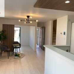 4.5帖の洋室と合わせて広々リビング♪居間