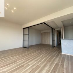 フレシアパレス東朝霧丘