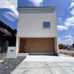 神戸市西区岩岡町野中 新築戸建